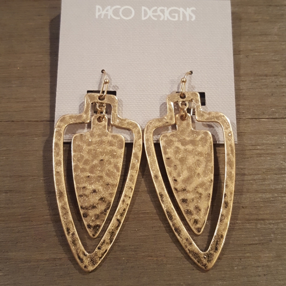 Gold Arrowhead Earrings.